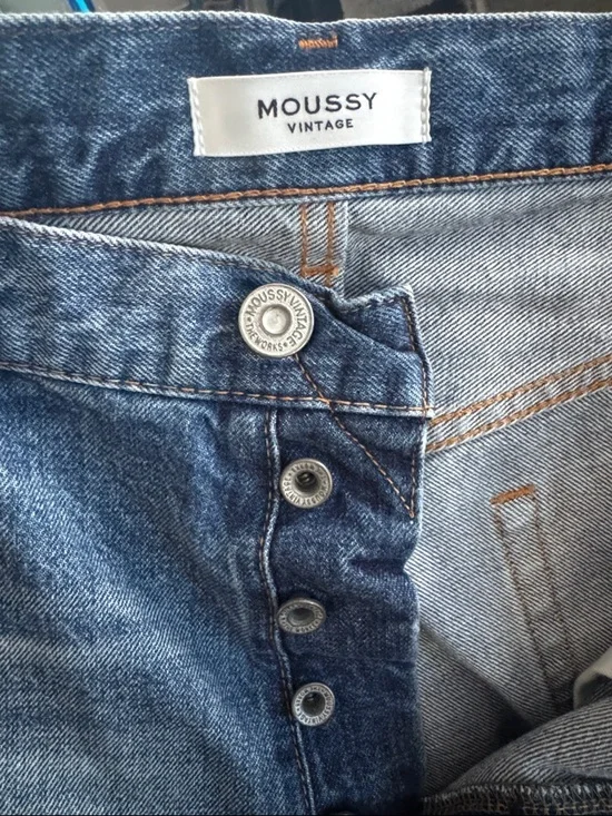 MOUSSY VINTAGE Sunnyvale Shorts Size 30 EUC 138 - Picture 7 of 7